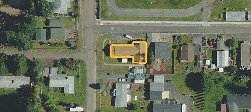 4 Lakeview St