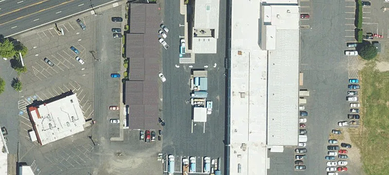 1384 Hwy 99w