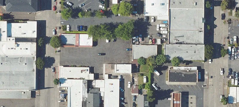 256 2nd Ave