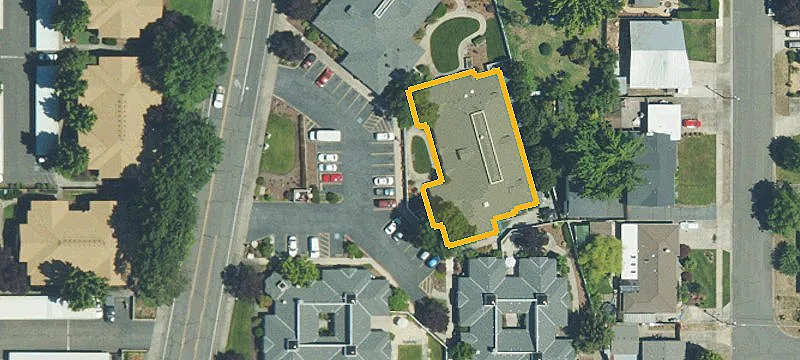 1530 Poplar Dr