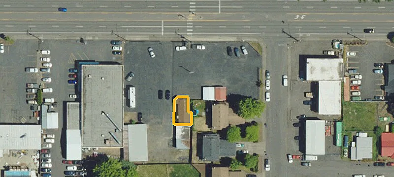 3477 Main St