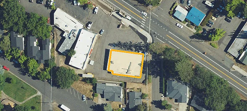 1690 Siskiyou Blvd