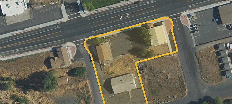 200 6th St