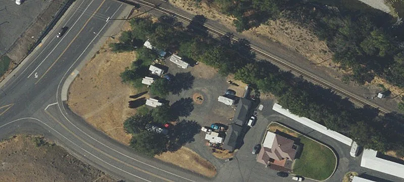 2245 Ct Ave
