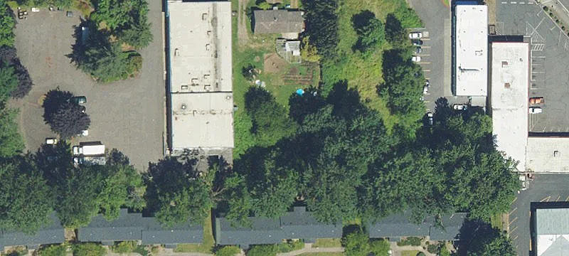 1220 Division Sts