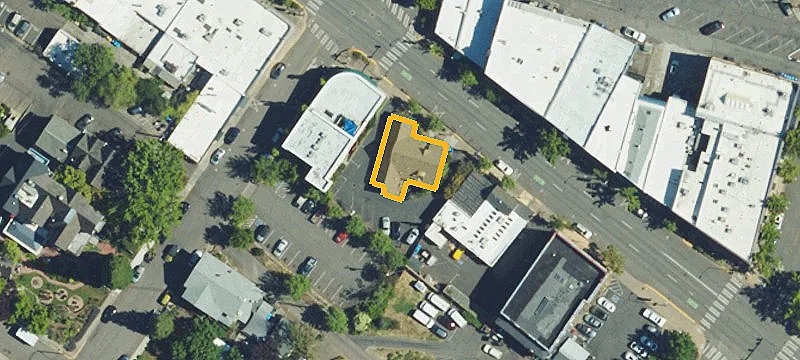 344 Main St