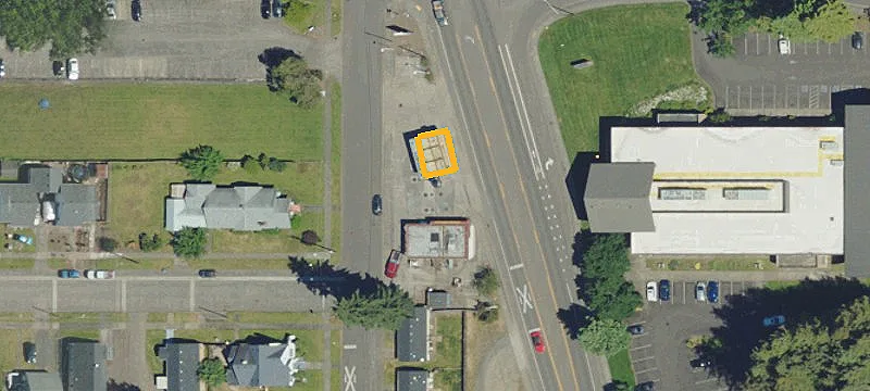 300 Santiam Hwy