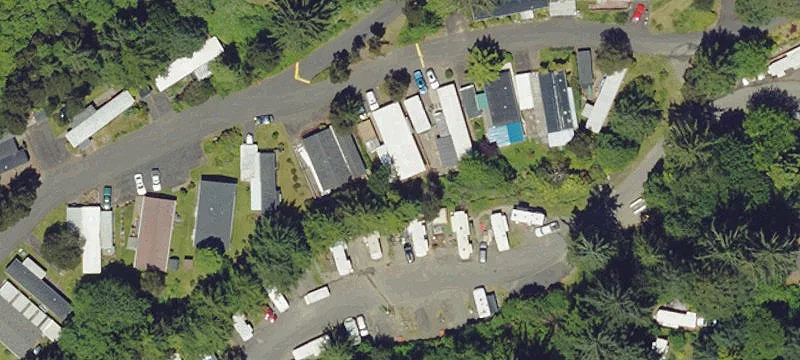 923 Bay Blvd