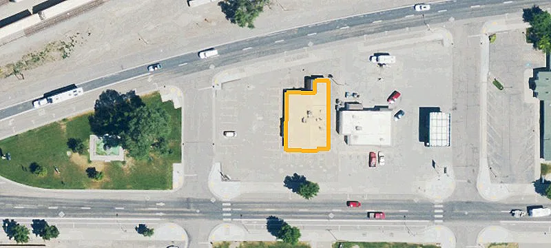 152 Clark N St