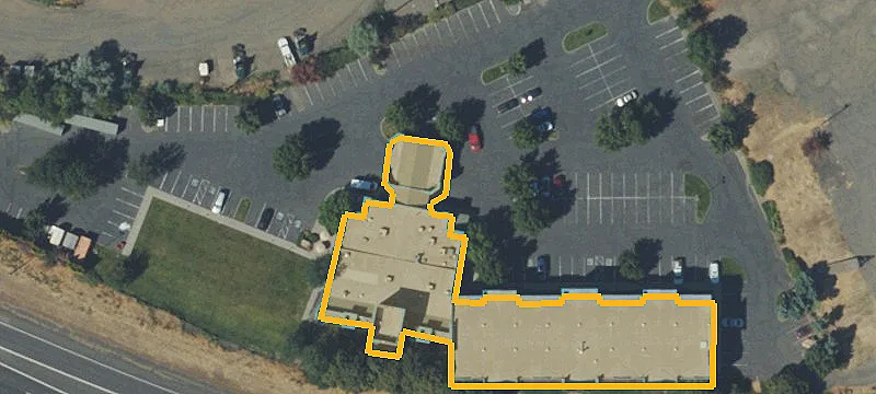 2400 Ct Ave