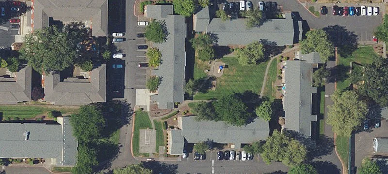 280 12th Ave