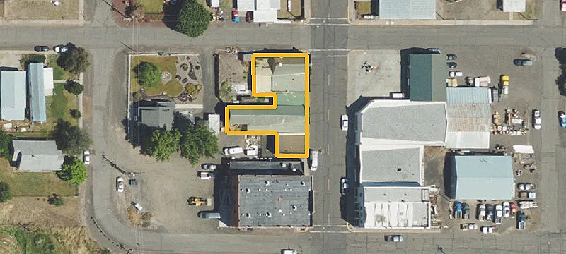 141 Main St