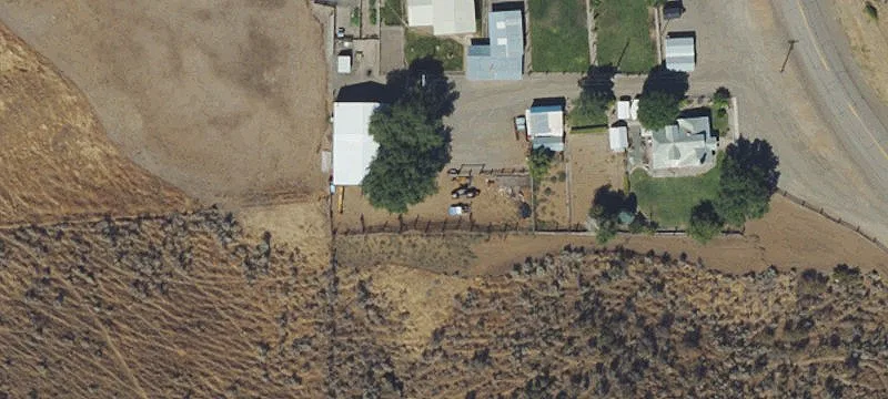 405 Old Oregon Trl Hwy