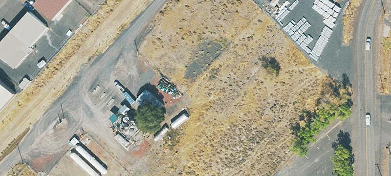 201 Industrial Ave