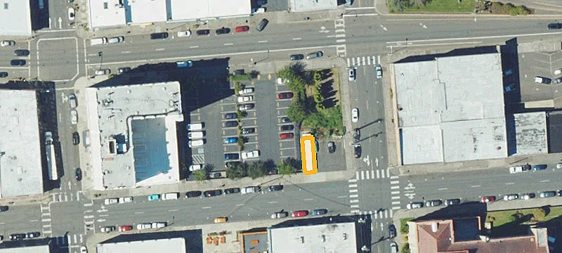 1405 Commercial St