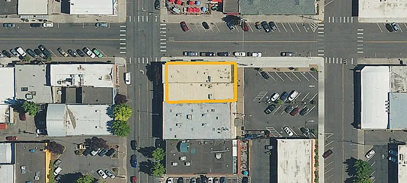 380 Main St