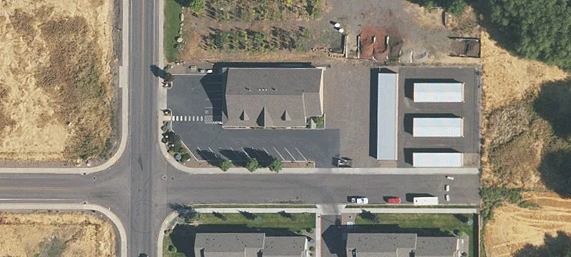 10709 Walton Rd