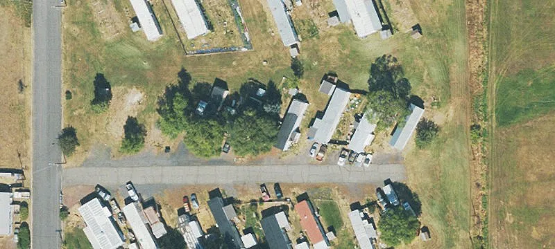 30 Broadway Trlr Park