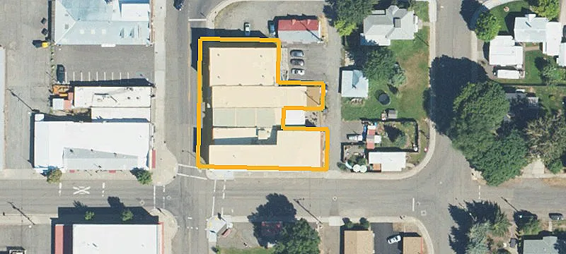 35 8th Ave