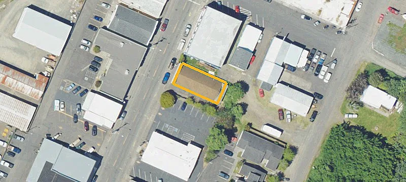138 Main Ave