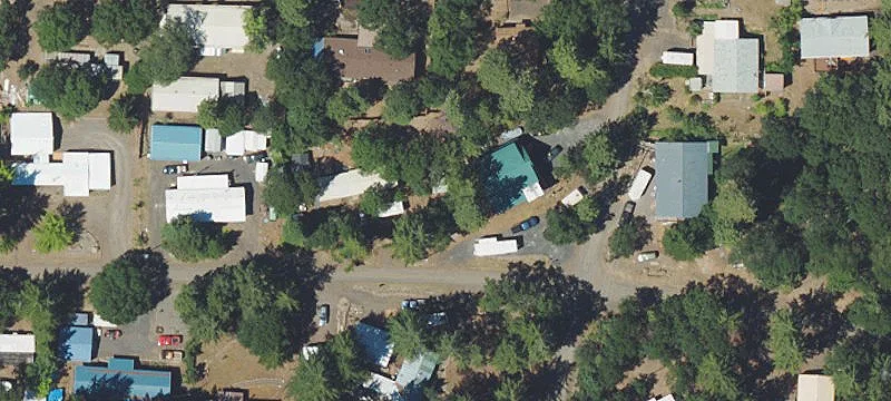 412 Oak Park Ln
