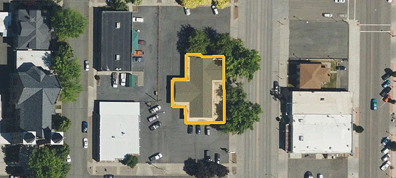 2245 Main St
