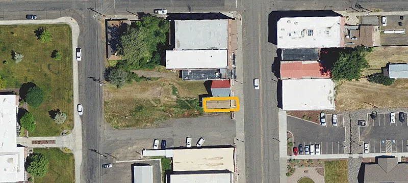 215 Main St