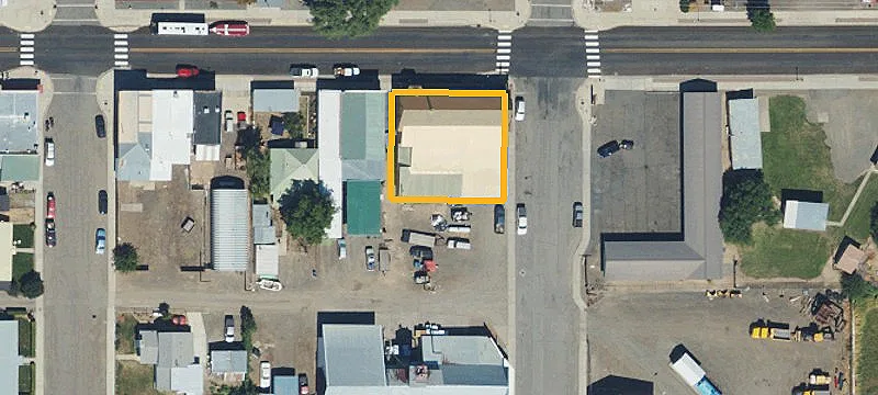 100 Main St