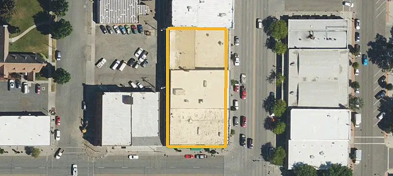 2101 Main St
