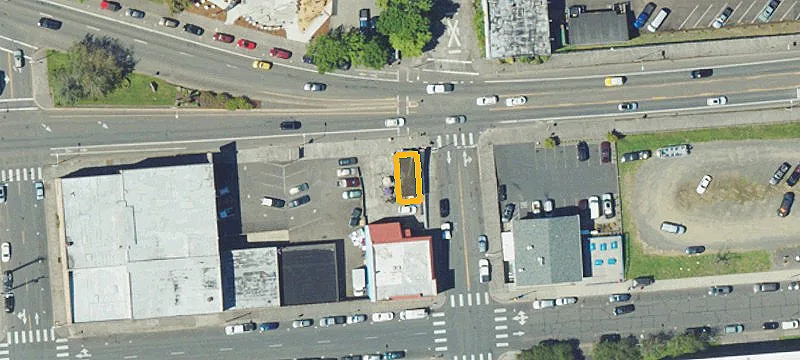1597 Commercial St