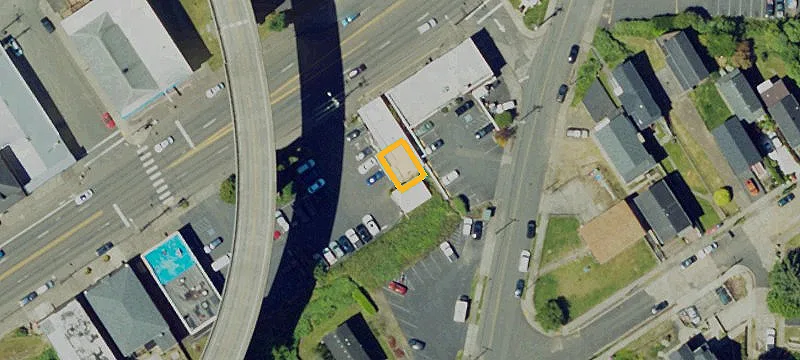 261 Marine Dr