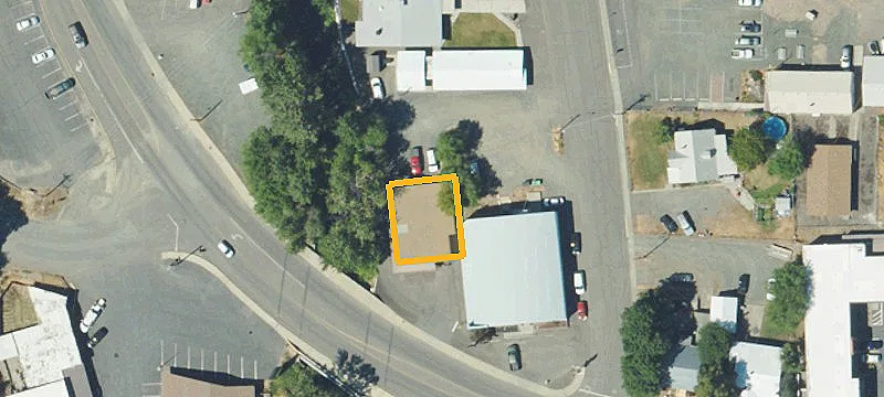 405 Main St