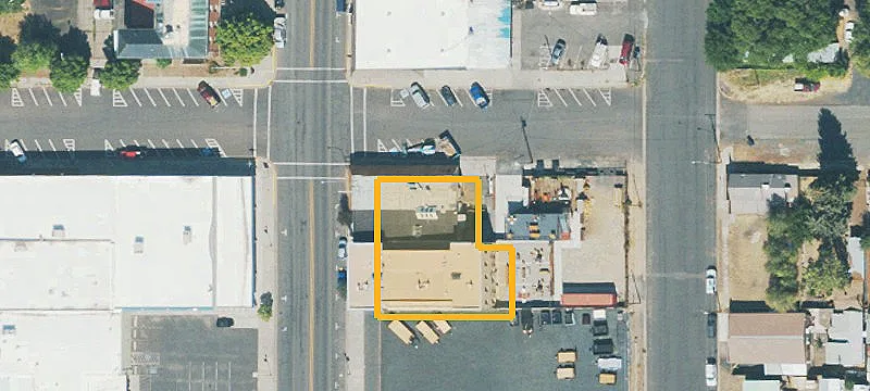 195 Broadway Ave