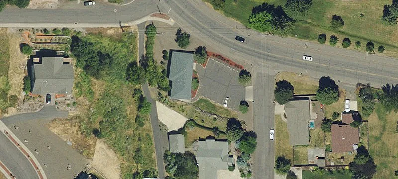 1404 Gekeler Ln