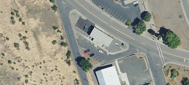 500 1st St