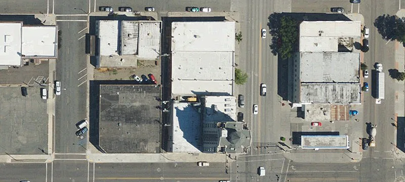 1719 Main St