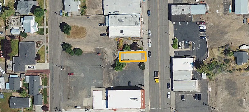 319 Main St