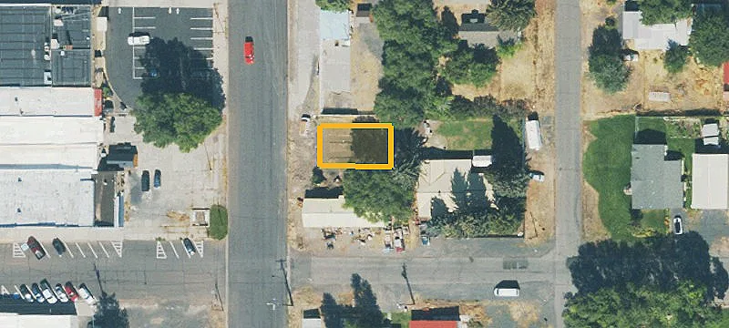 437 Alder Ave
