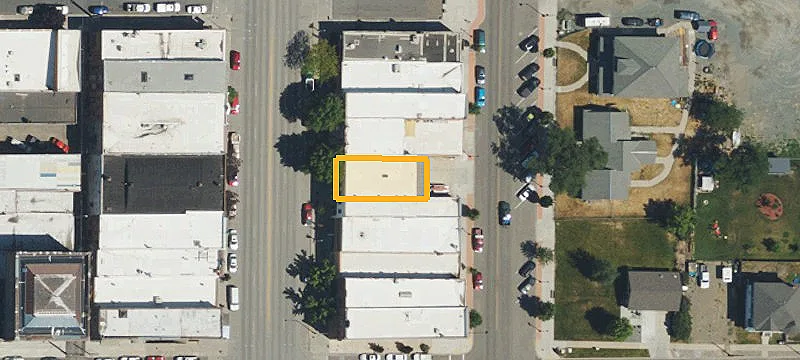 1824 Main St