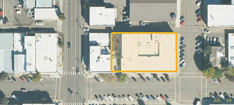 105 Main St
