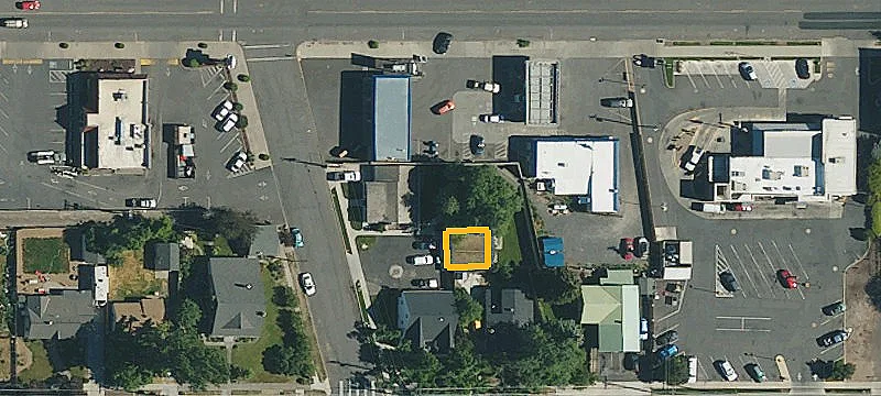 230 Maple Ave