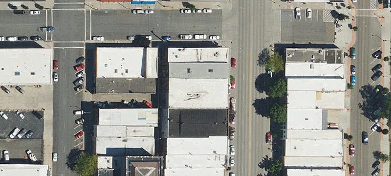 1829 Main St