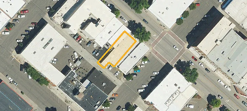 1214 12th Adams Ave