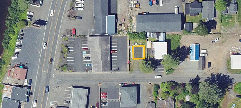 716 Ave S Ave