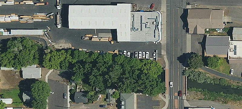 601 Main St