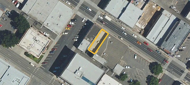 202 2nd St