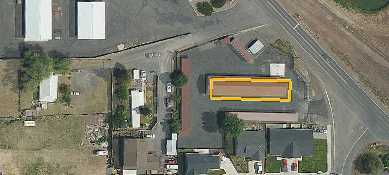 833 Lamonta Rd