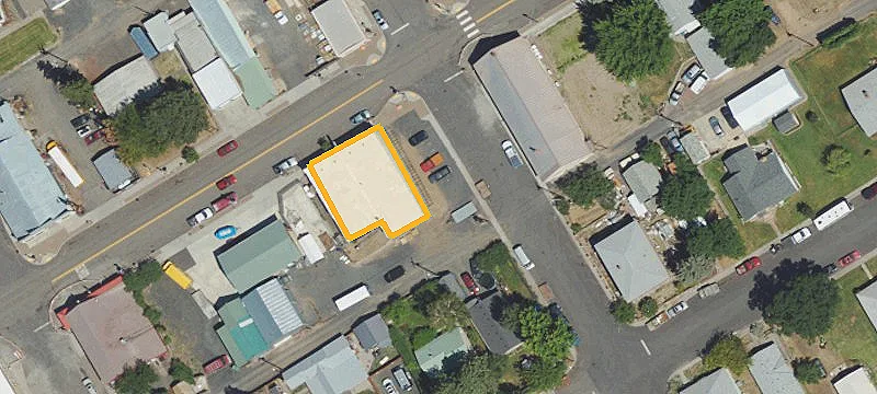 403 Deschutes Ave