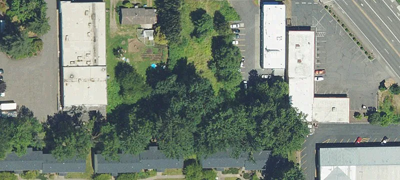 1220 Division Sts