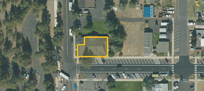 392 Main Ave